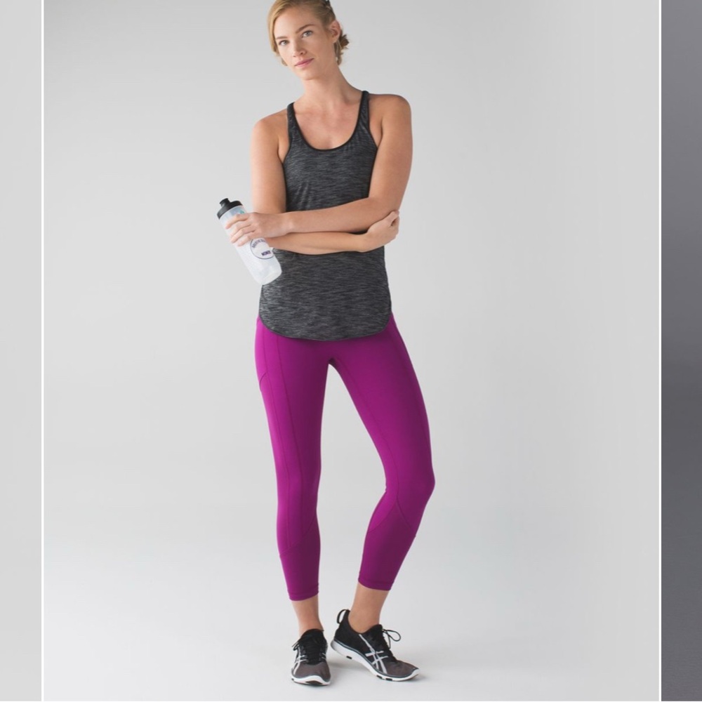 Lululemon All The Right Places    Crop II